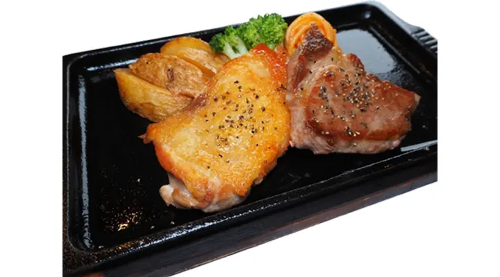 鶏もも肉とイベリコ豚のyokubariステーキ
